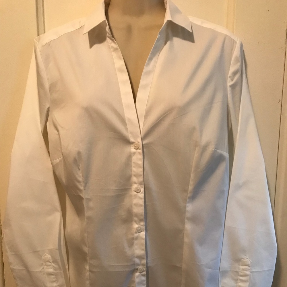 H&M crisp white stretch cotton button-down NWT